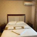 Hotel British 4*