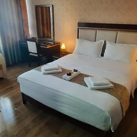 British ホテル ポグラデツ